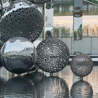 Escultura de aço inoxidável de prata da bola da cavidade decorativa para fontes