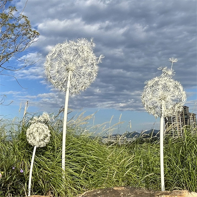 Escultura exterior Art Led Motif Light Decorative do jardim do dente-de-leão do metal