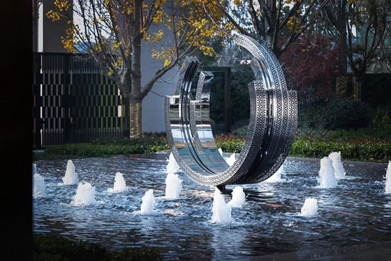 Fonte Ring Decorative Metal Sculpture Mirror Art Statue moderno de aço inoxidável