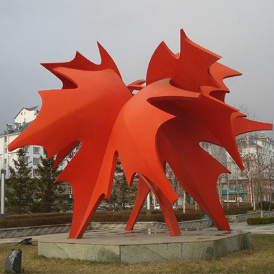 Estátuas exteriores do metal do pavilhão vermelho público da escultura da folha de bordo da decoração grandes
